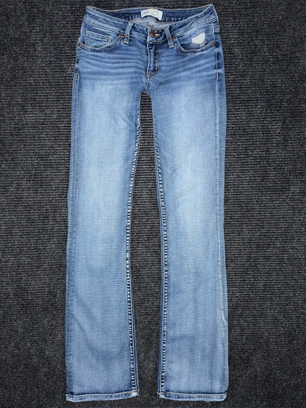Buckle BKE Stella Slim Fit Low Rise Bootcut Stretch Jeans 27 x 34.5 LONG ABK6008